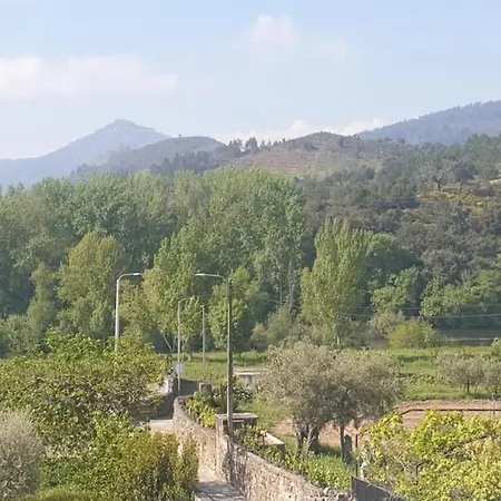 Casa De Ferias Junto Ao Rio * Mirandela