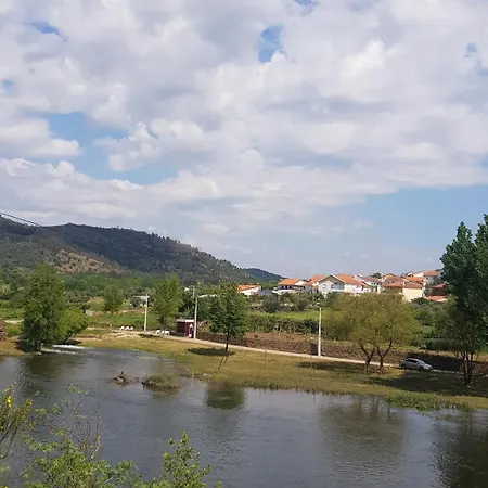 Casa De Ferias Junto Ao Rio Casa vacanze *