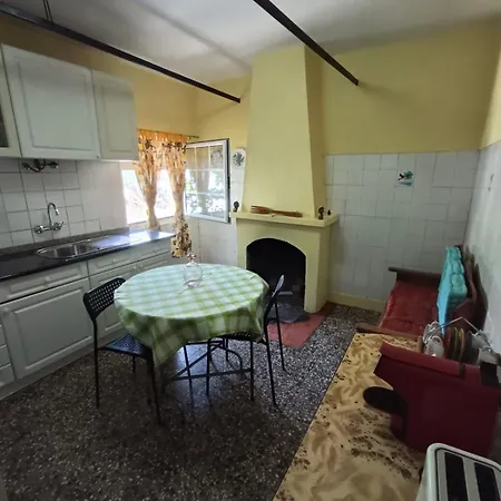 Casa De Ferias Junto Ao Rio *